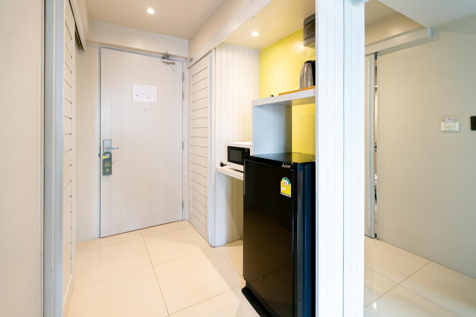 A Room Bangkok Sathorn エクステリア 写真