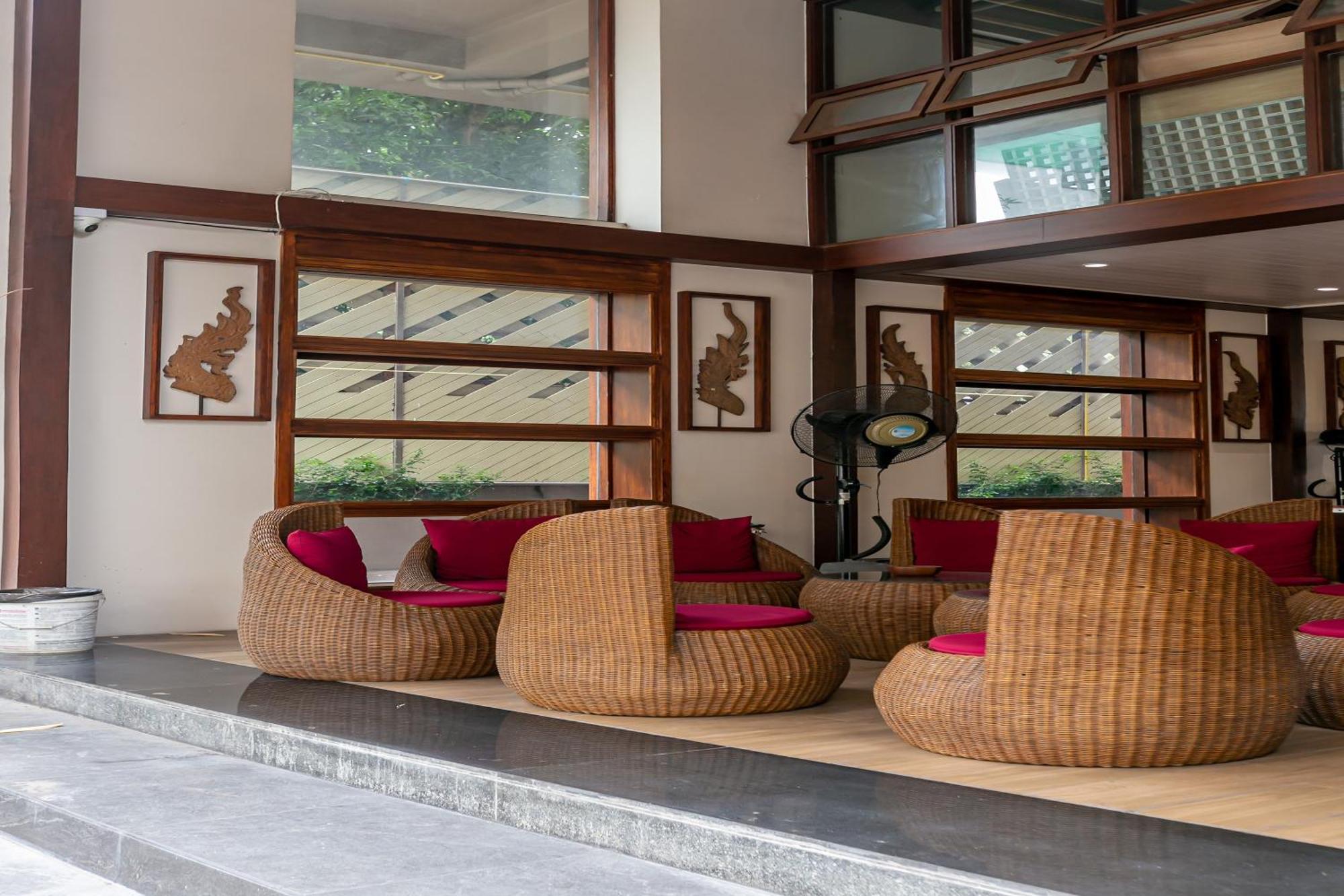 A Room Bangkok Sathorn エクステリア 写真